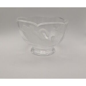 Teleflora Gifts 24% Lead Crystal Swan Pedestal Bowl Made in France Frosted Clear